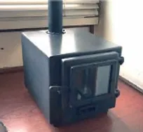 4-薪ストーブ