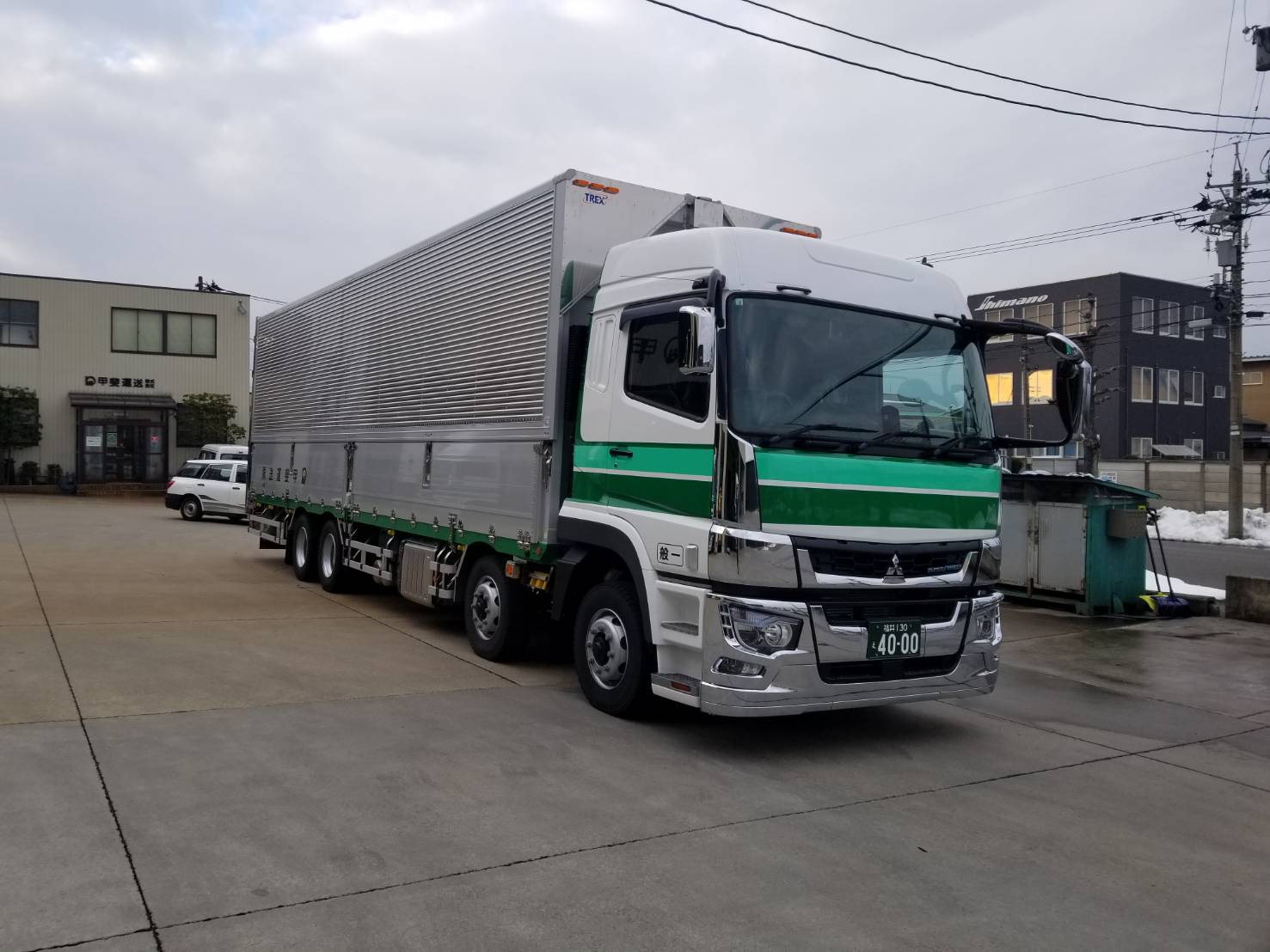 6-新しい大型トラックが納車されました