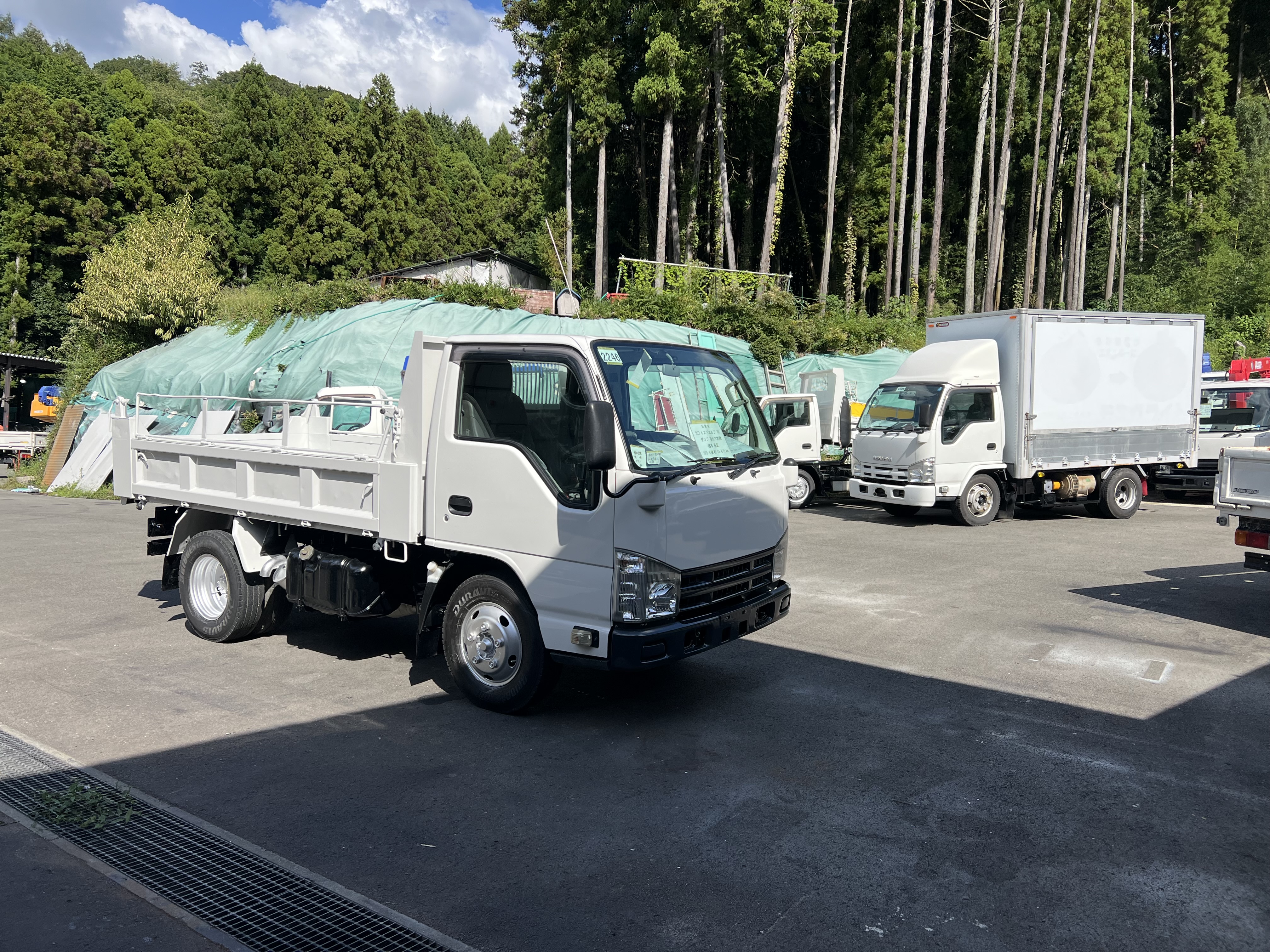 3t ダンプ 全塗装が完成☆