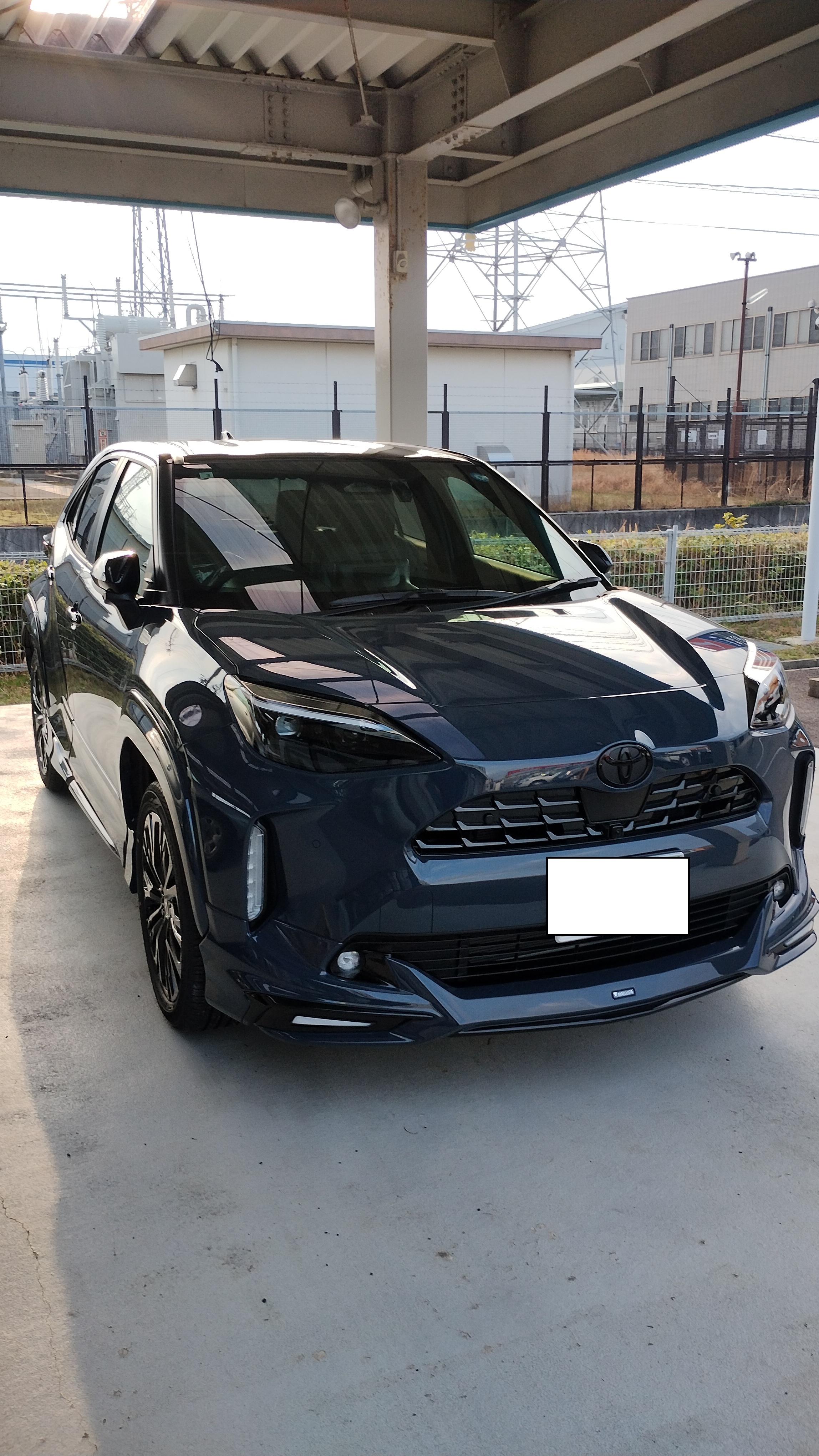 3-新車シリーズ　トヨタ　ヤリスクロス