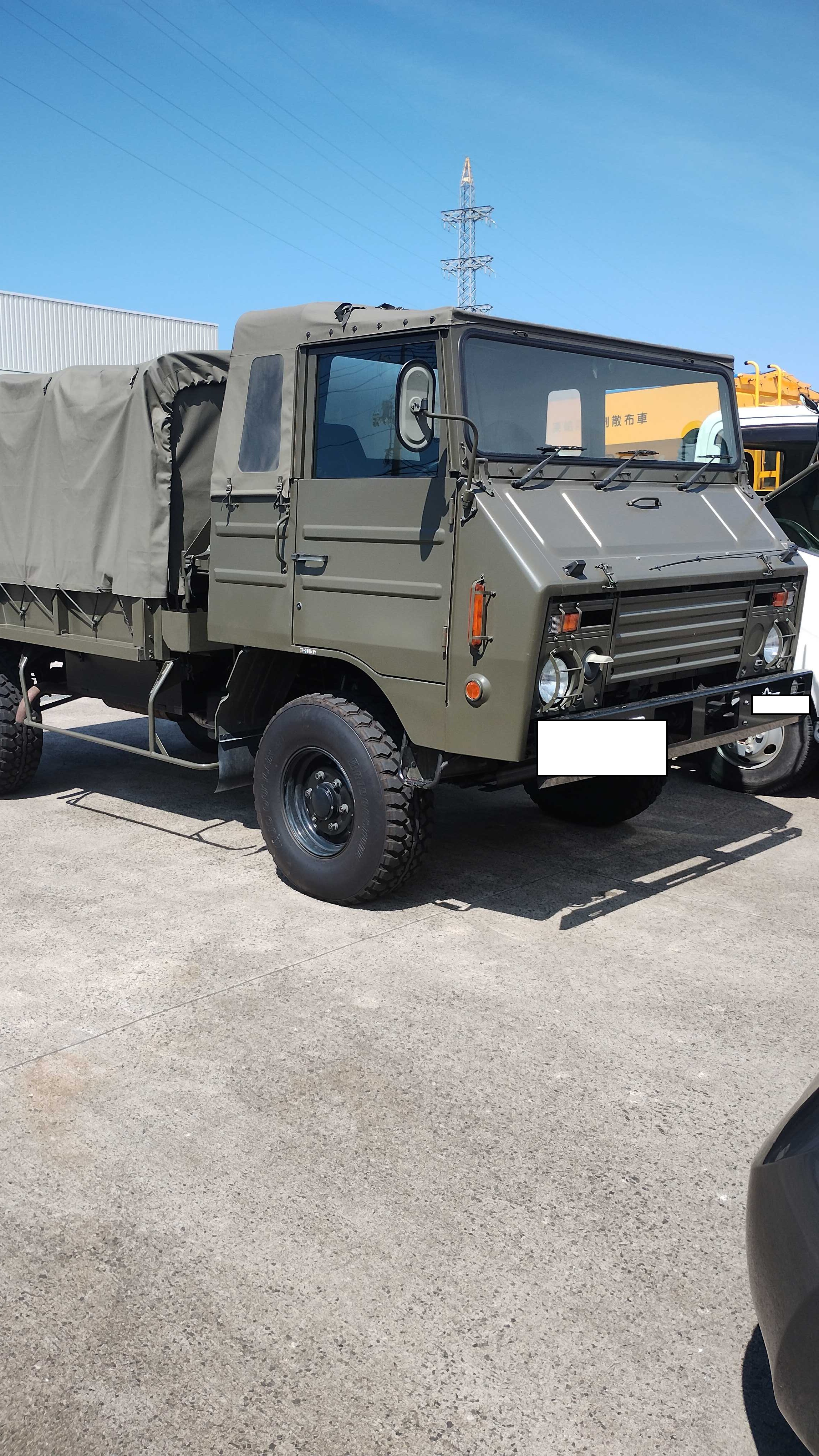 働く車シリーズ　自衛隊車両