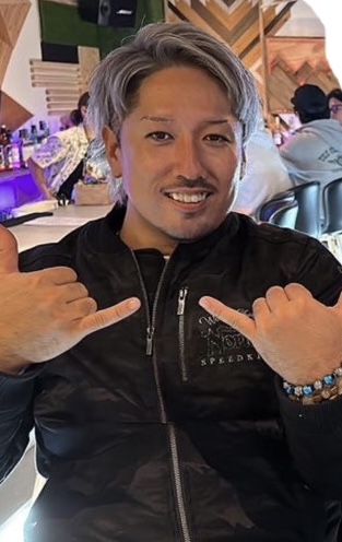 伊礼 広文の写真