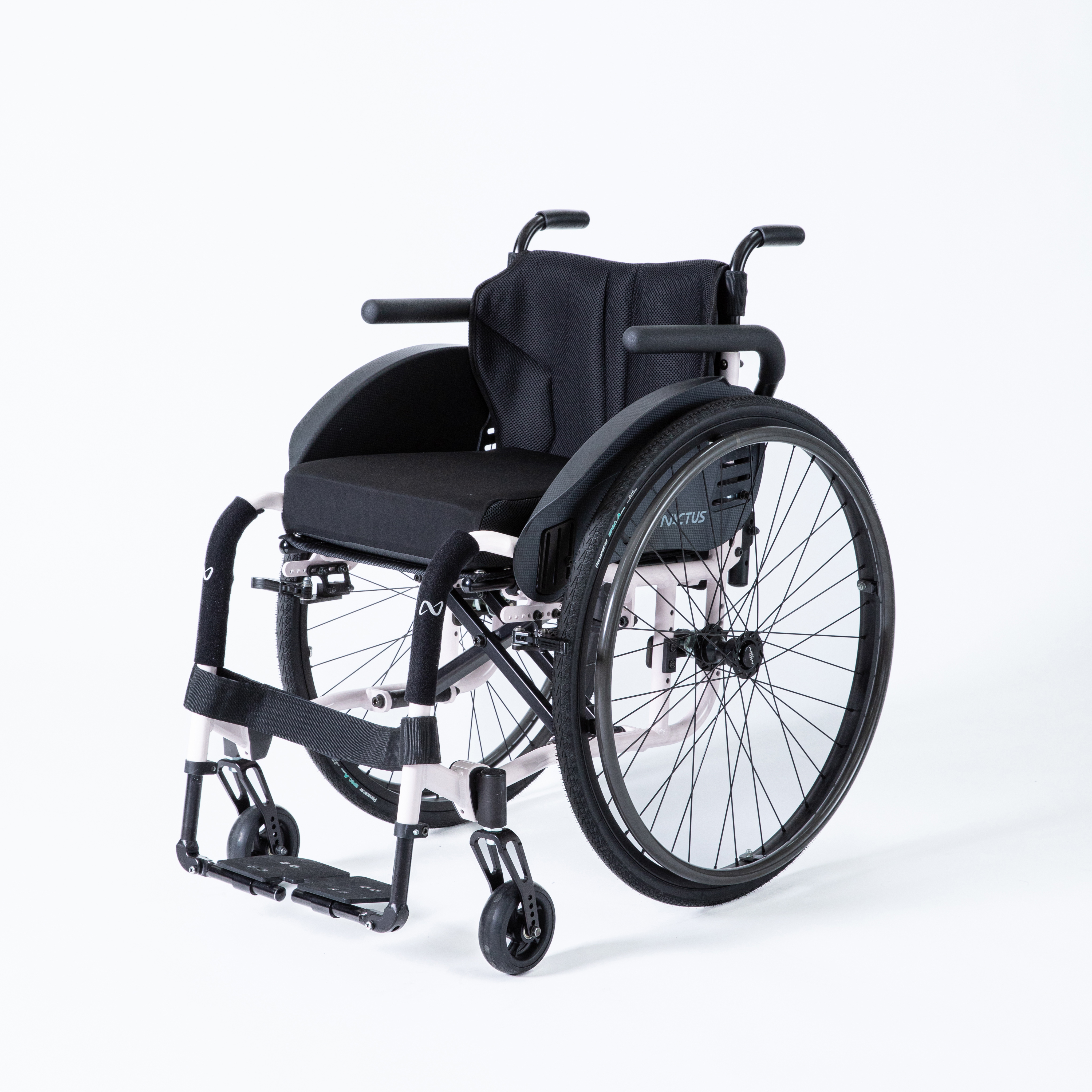 5-車いすの販売開始！