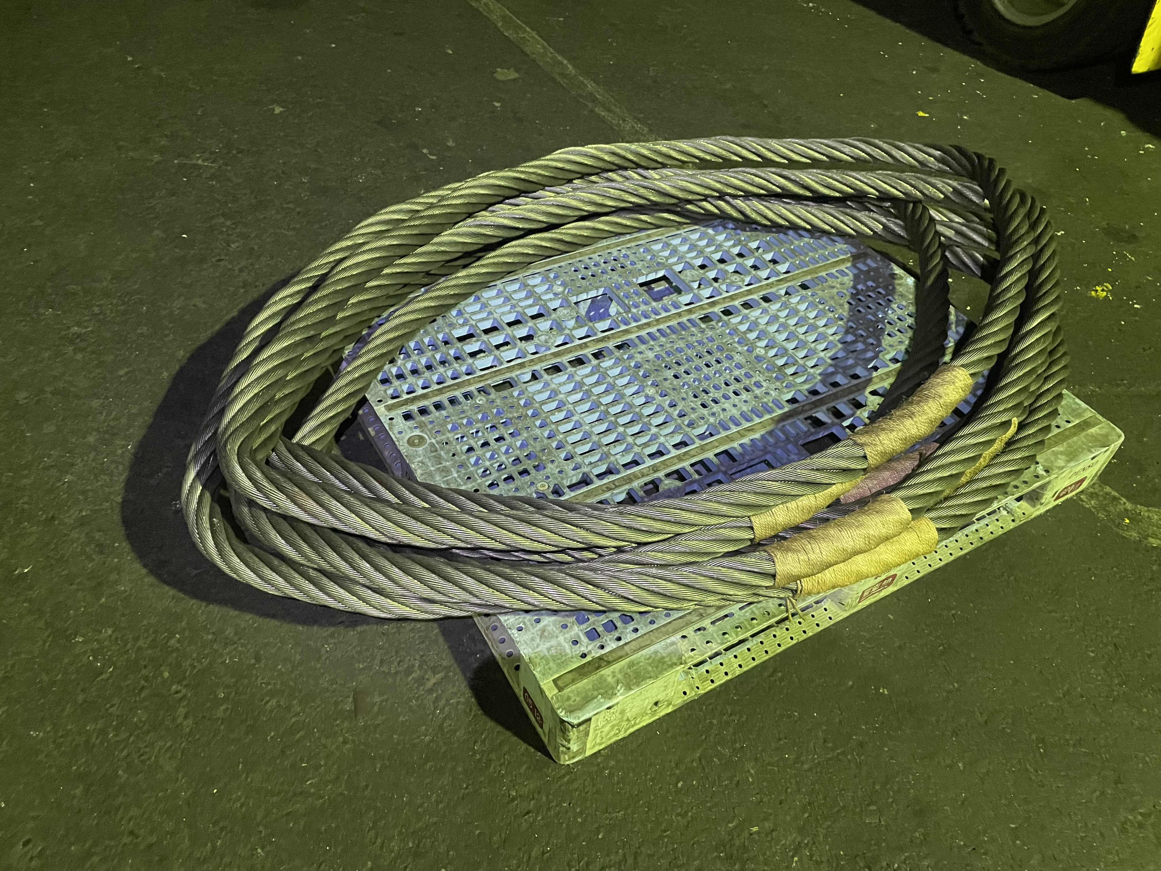 2-ロープ径50㎜‼️　グロメット加工　納品