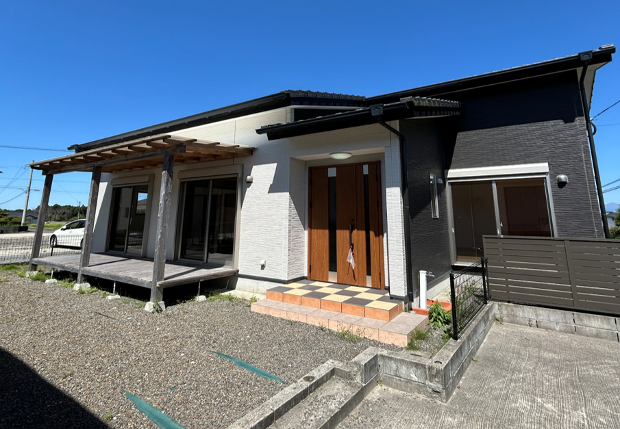 8-★末吉町 二之方 売家 4SLDK 1,400万円★