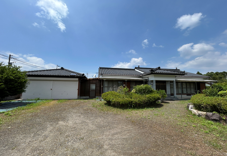 6-★末吉町上町2丁目 売家 6DK 1,569万円★