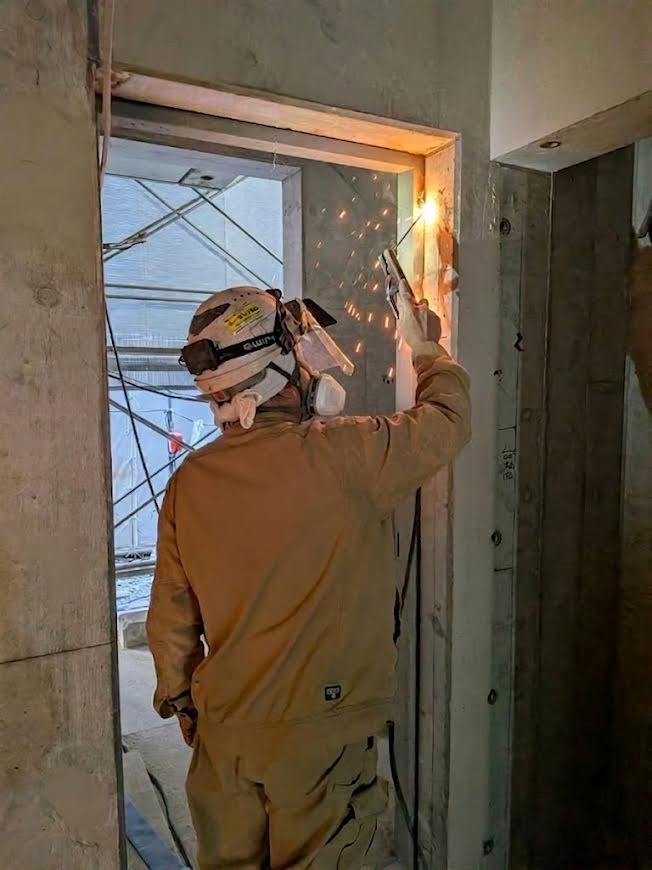 0-金属製建具取付け工事