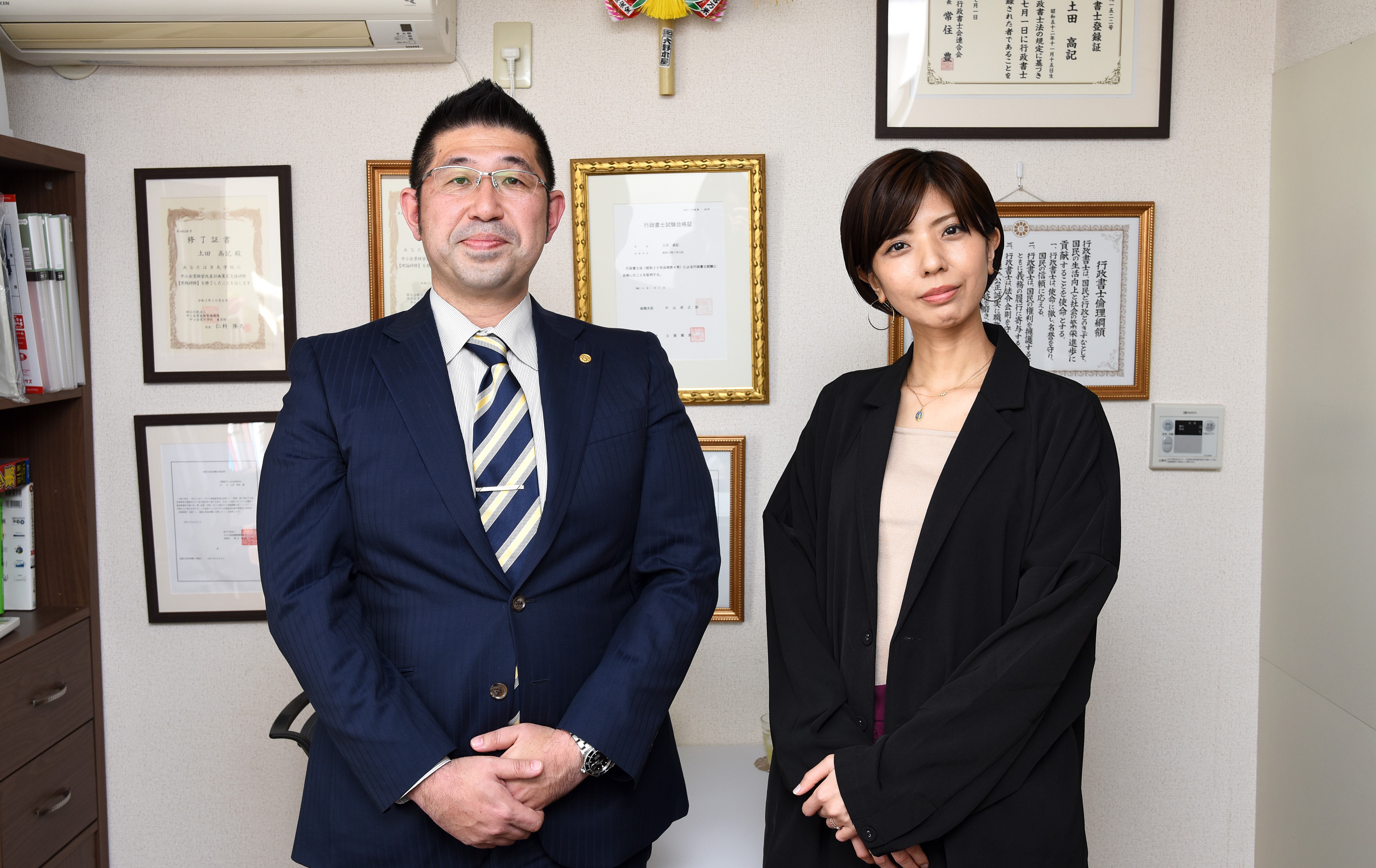 3-女優の宮地 真緒 様が当事務所にお越しになられました