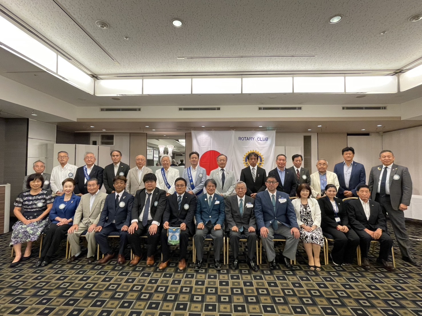 横浜・川崎地区ロータリークラブの地区副幹事として川崎マリーンロータリークラブ様へ公式訪問致しました。