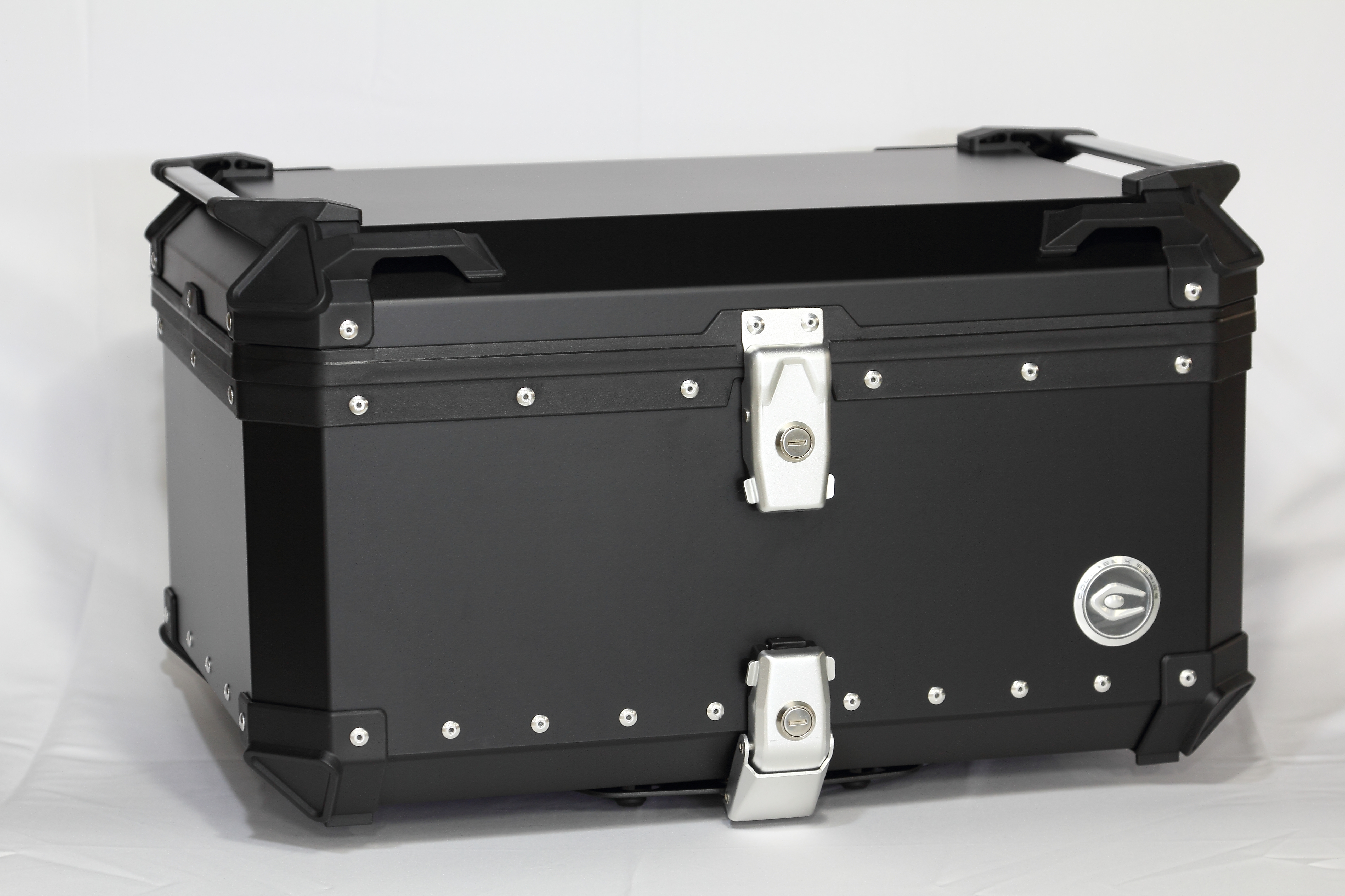 65L アルミトップケース