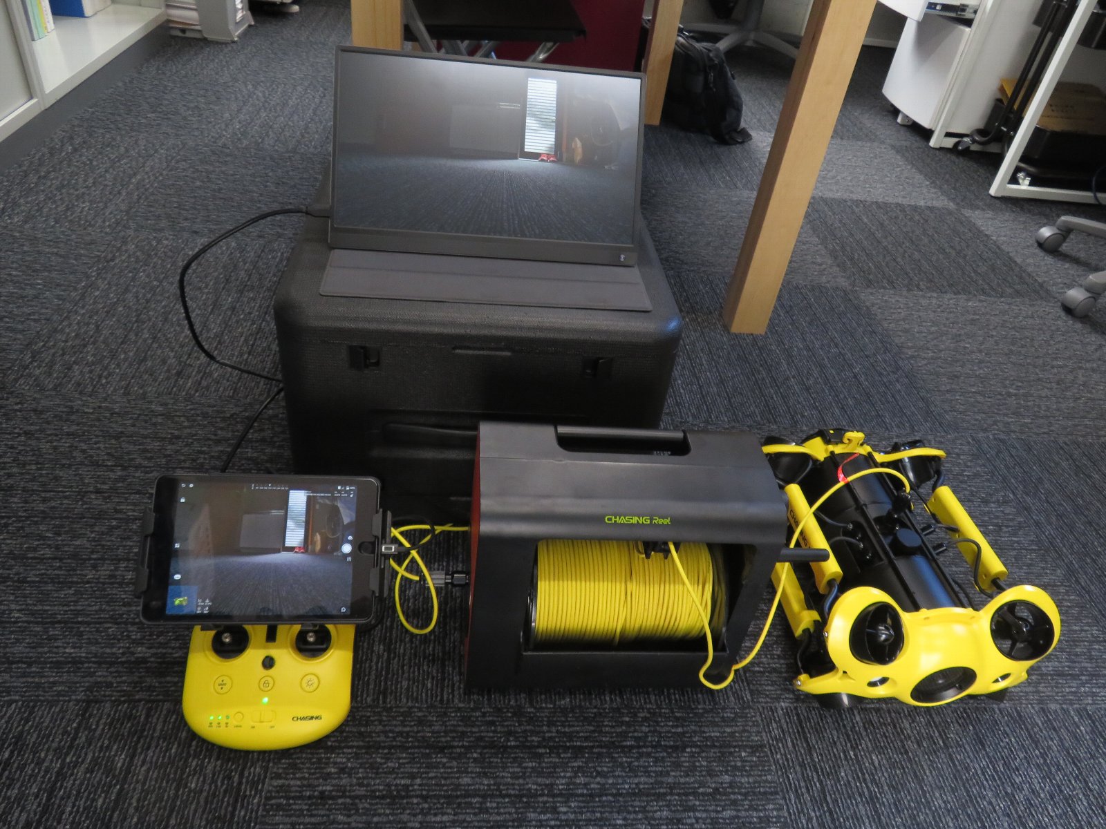 4-ROV(水中ドローン)による橋脚基礎洗掘調査