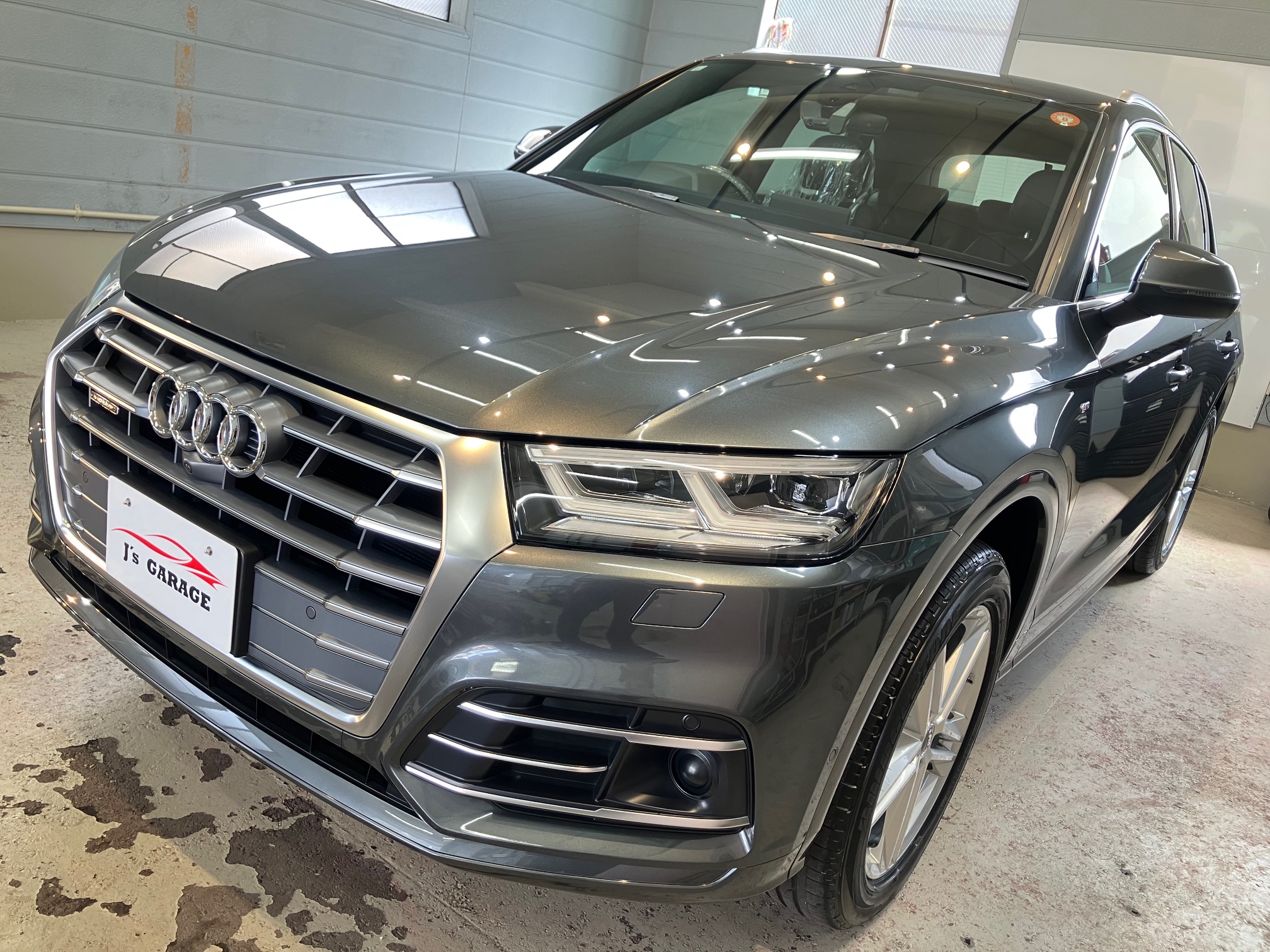 5-🚗アウディ・Q5：iguazG🚗