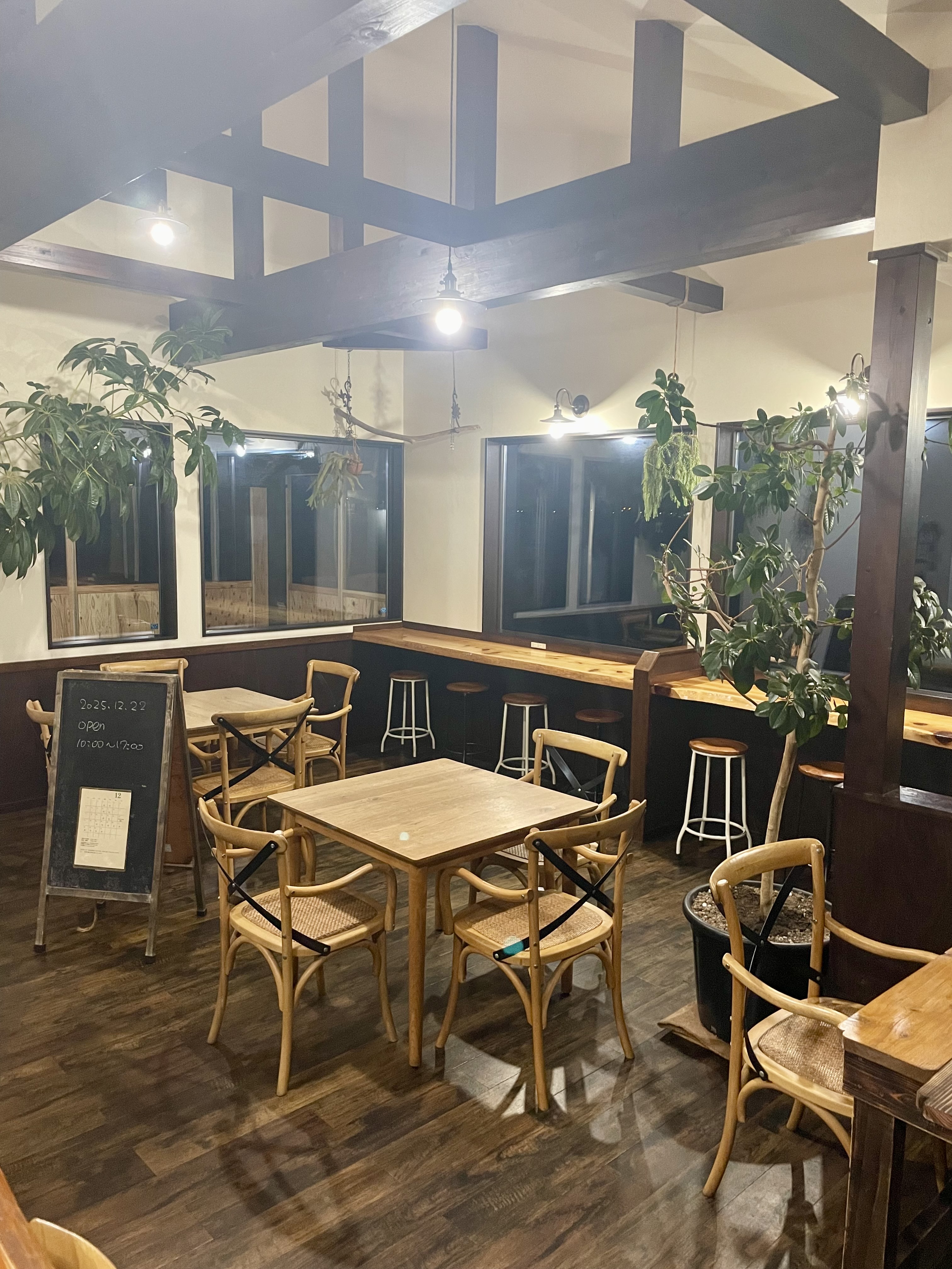 7-年内お店での営業終了致しました。