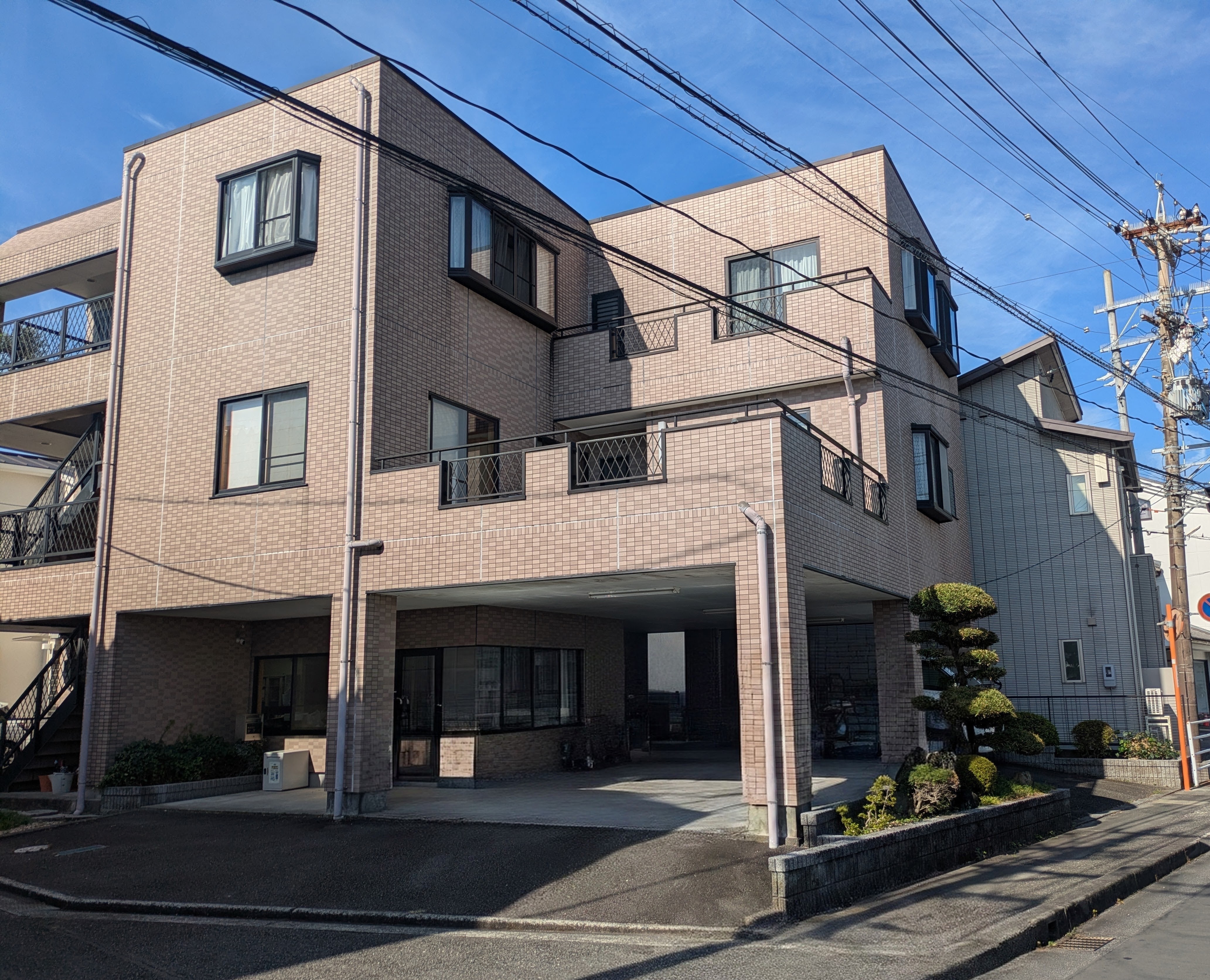 会社の建物