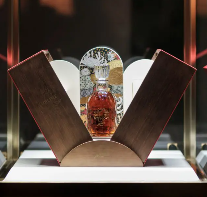 3-【Ron Matusalem、日本酒樽で仕上げた限定ラム「Sublime Kiku」を発表】