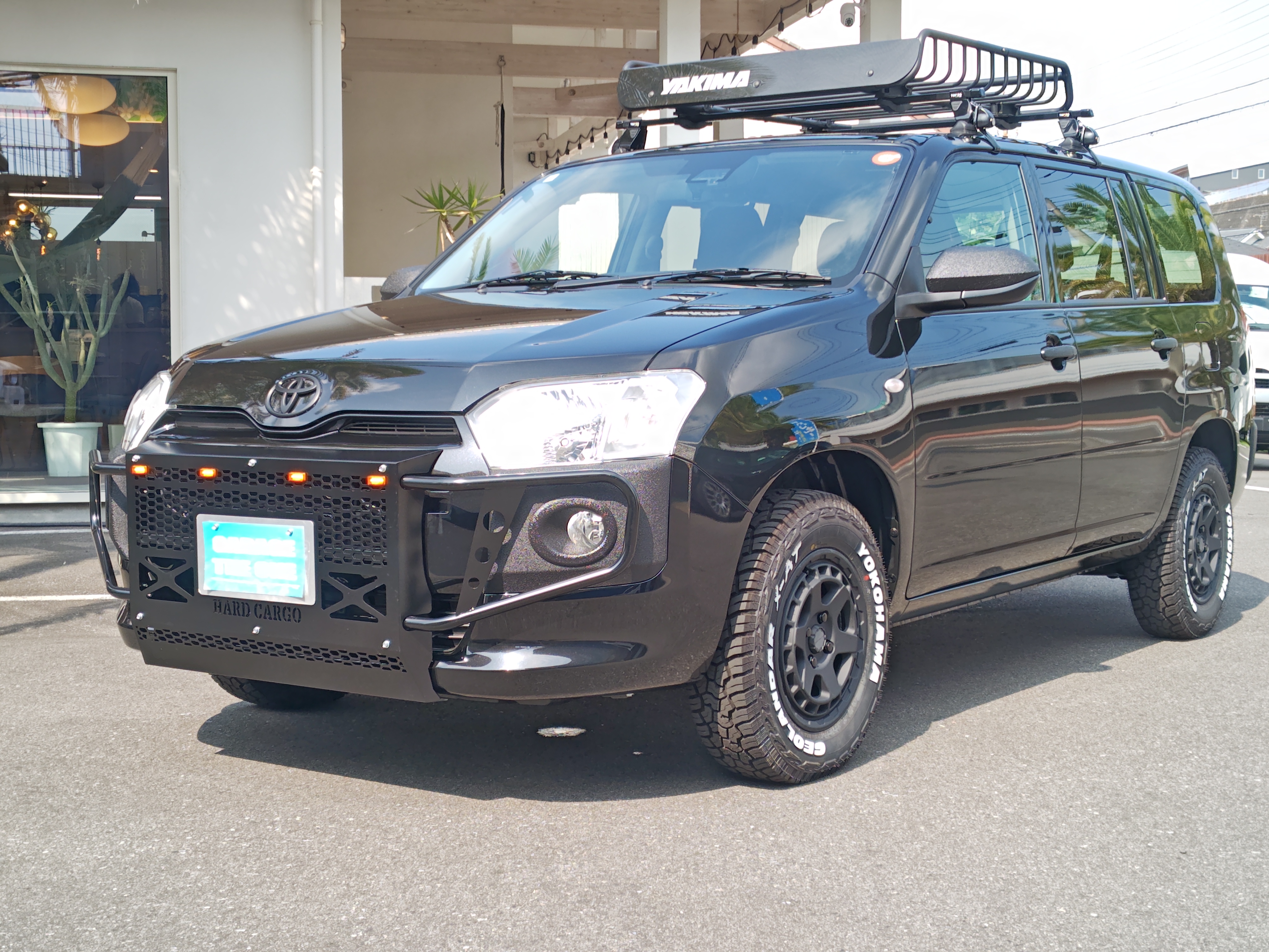 プロボックスHVカスタム未走行車　本日納車させて頂きました。
