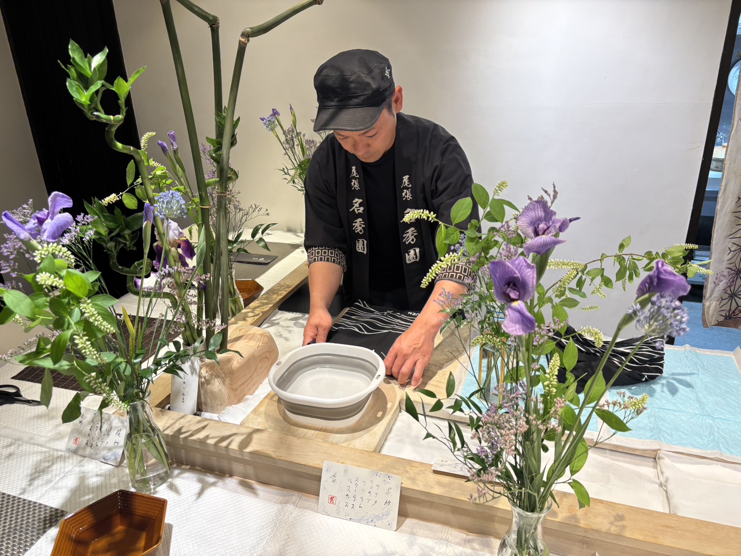 5-庭師×すし人酒伊　「庭師のいけばな講習会」