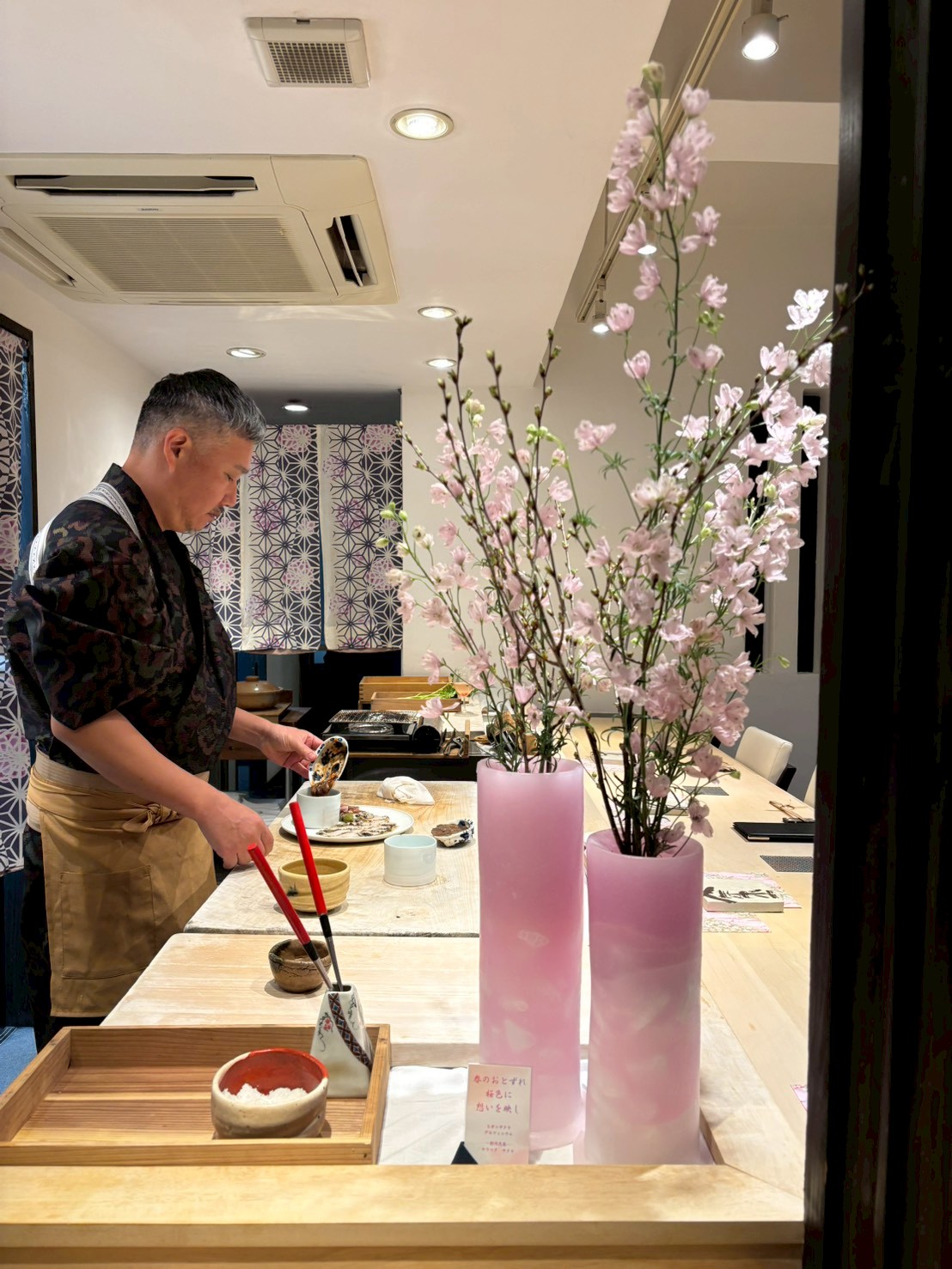 8-庭師×すし人酒伊　装花