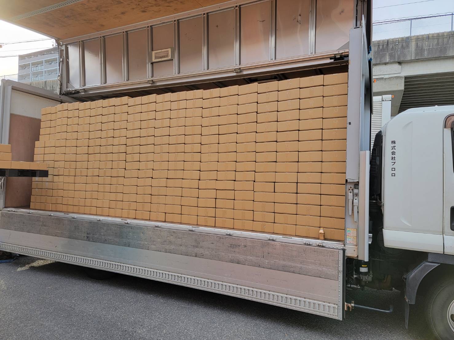 2-梱包から出荷まで一連で対応