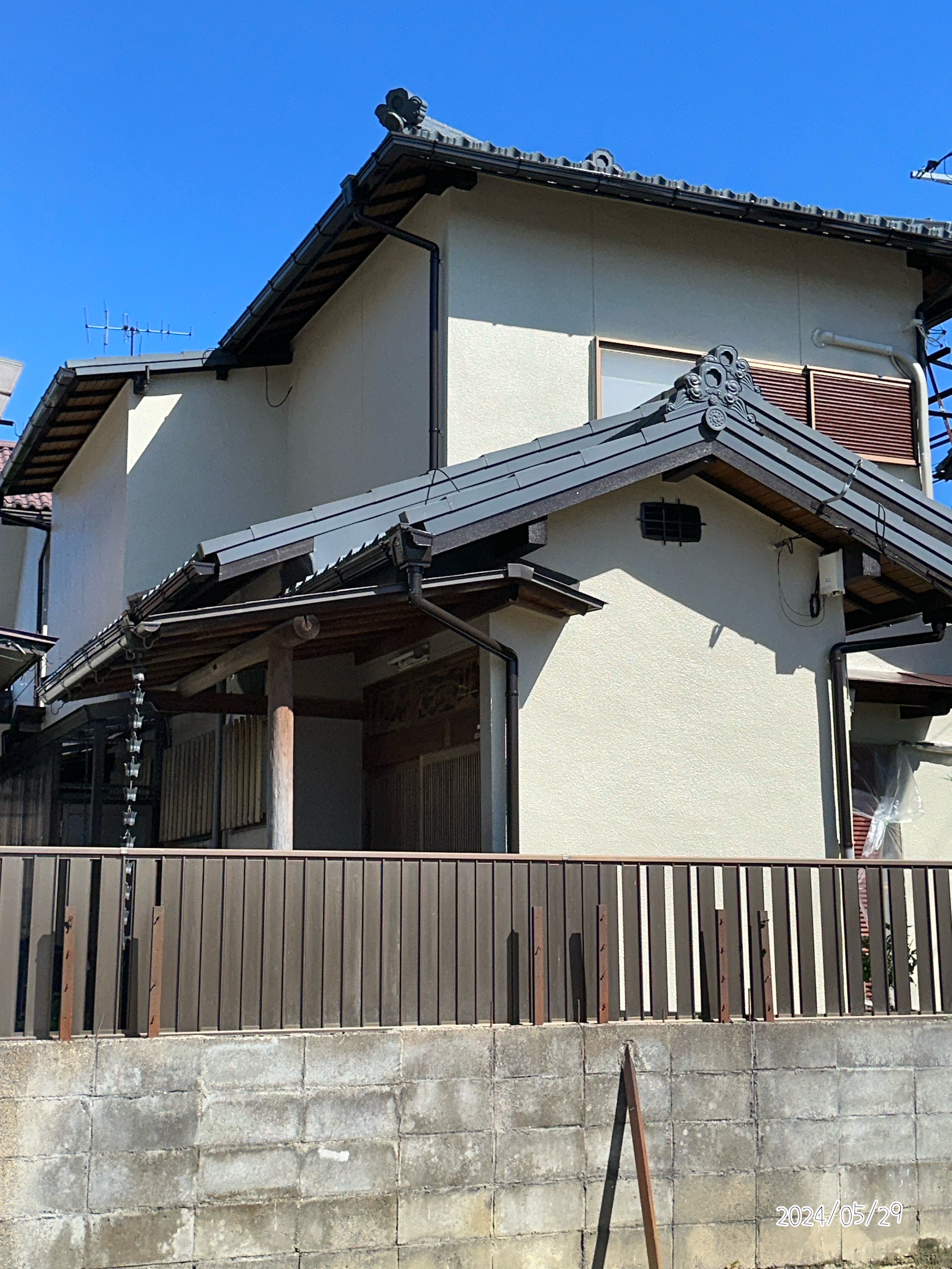 4-屋根工事・外壁塗装