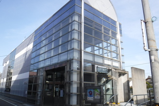 会社の建物