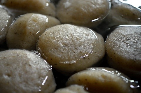 3-煮上げ作業後、包装して出荷